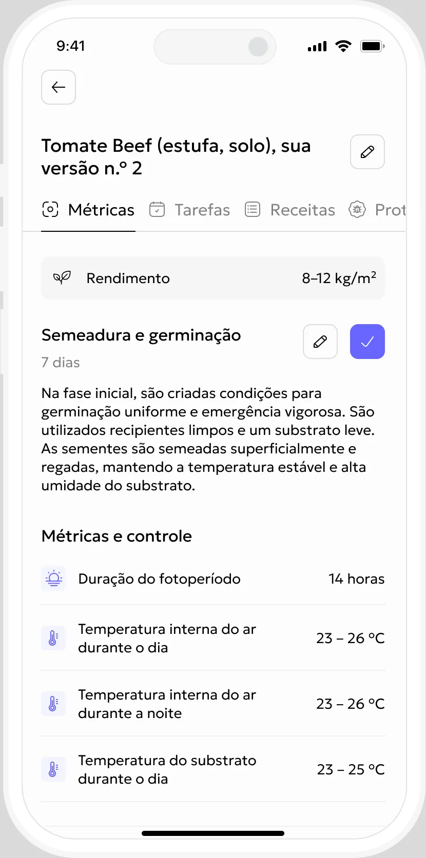 English Gros.farm mobile application showing the active crop stage